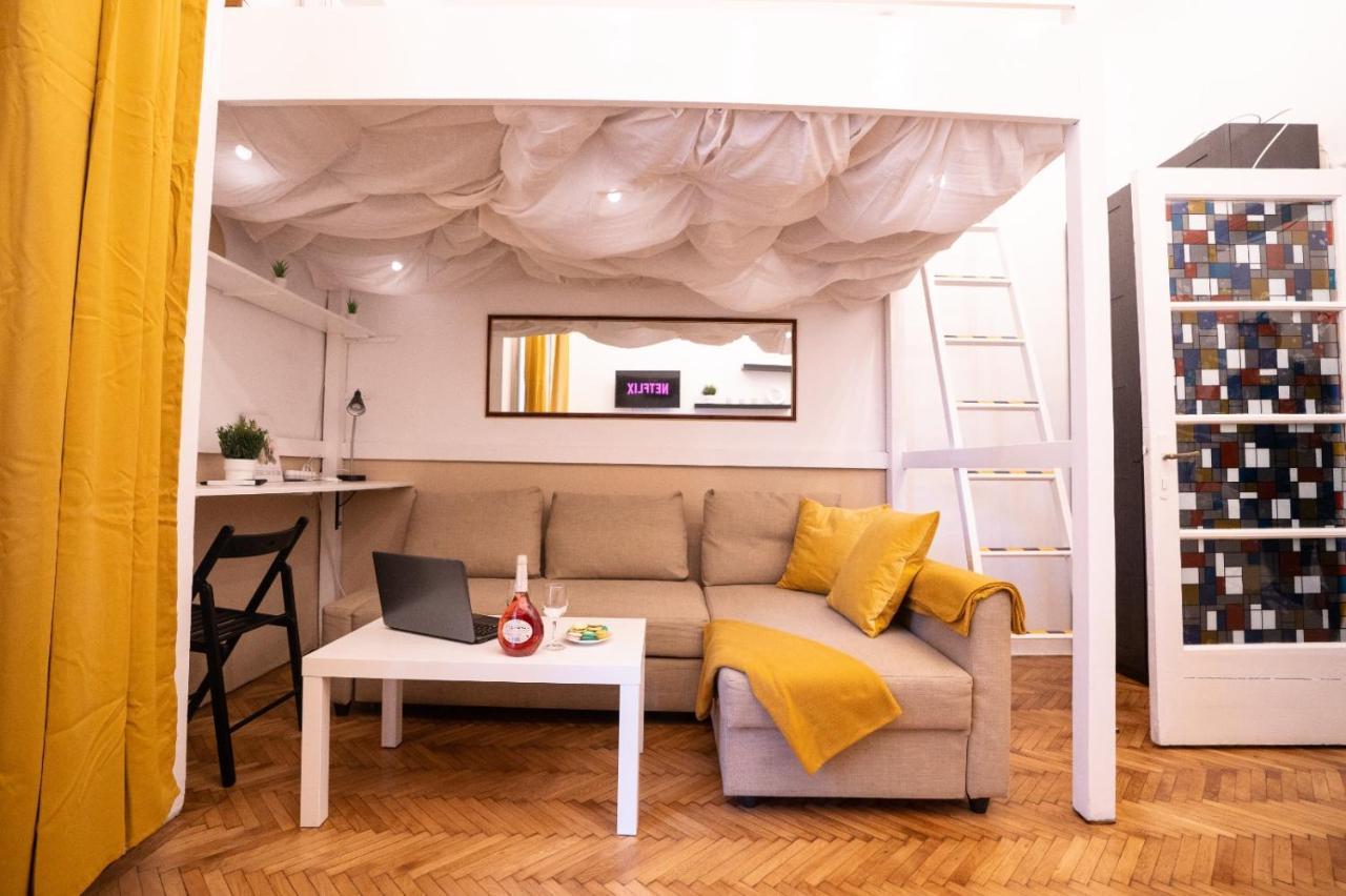 Cozy Studio Cismigiu Garden Apartment Bucharest Exterior photo